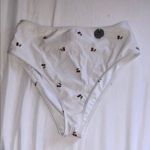 NEW WITH TAGS bikini top& bottom